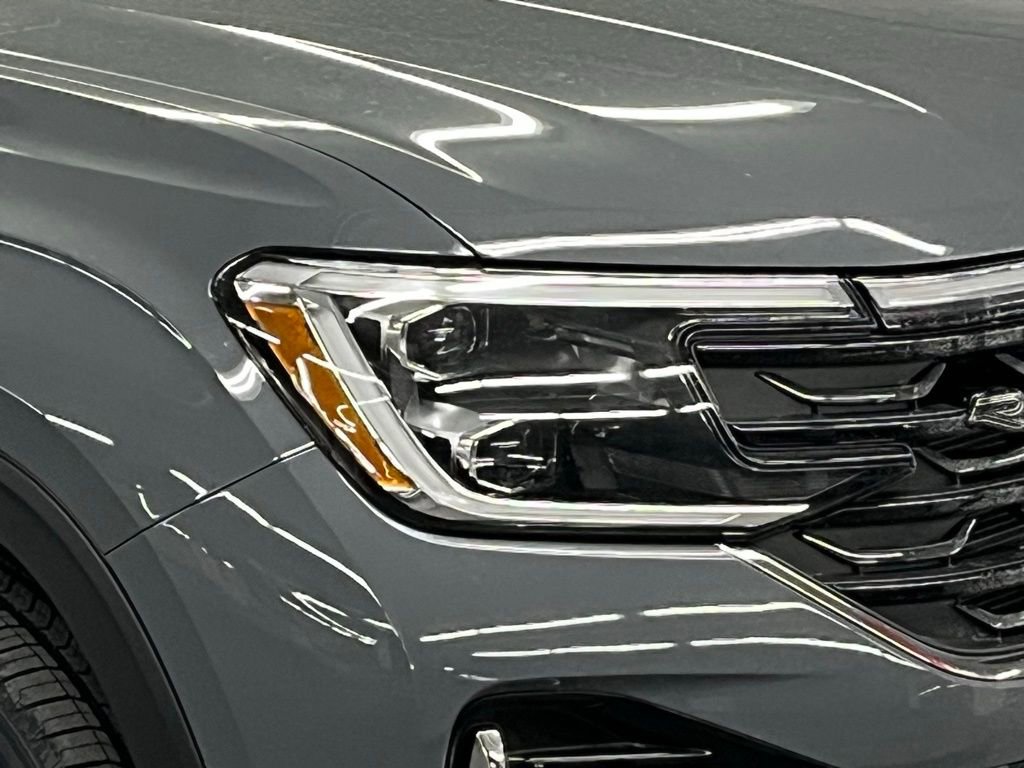 New 2026 Volkswagen Atlas SEL Premium R-Line image 40