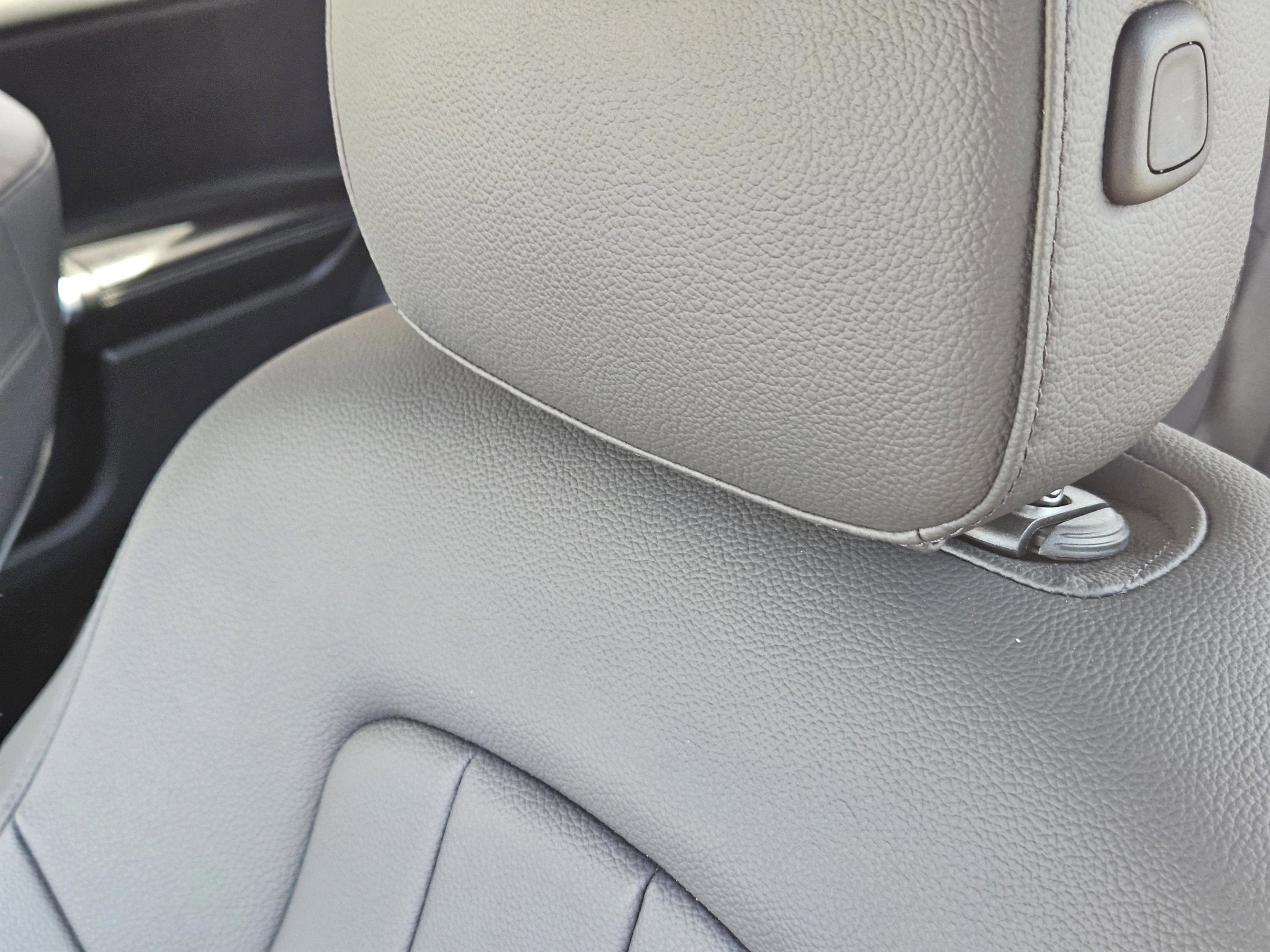 Certified 2026 Mercedes-Benz GLB 250 image 8