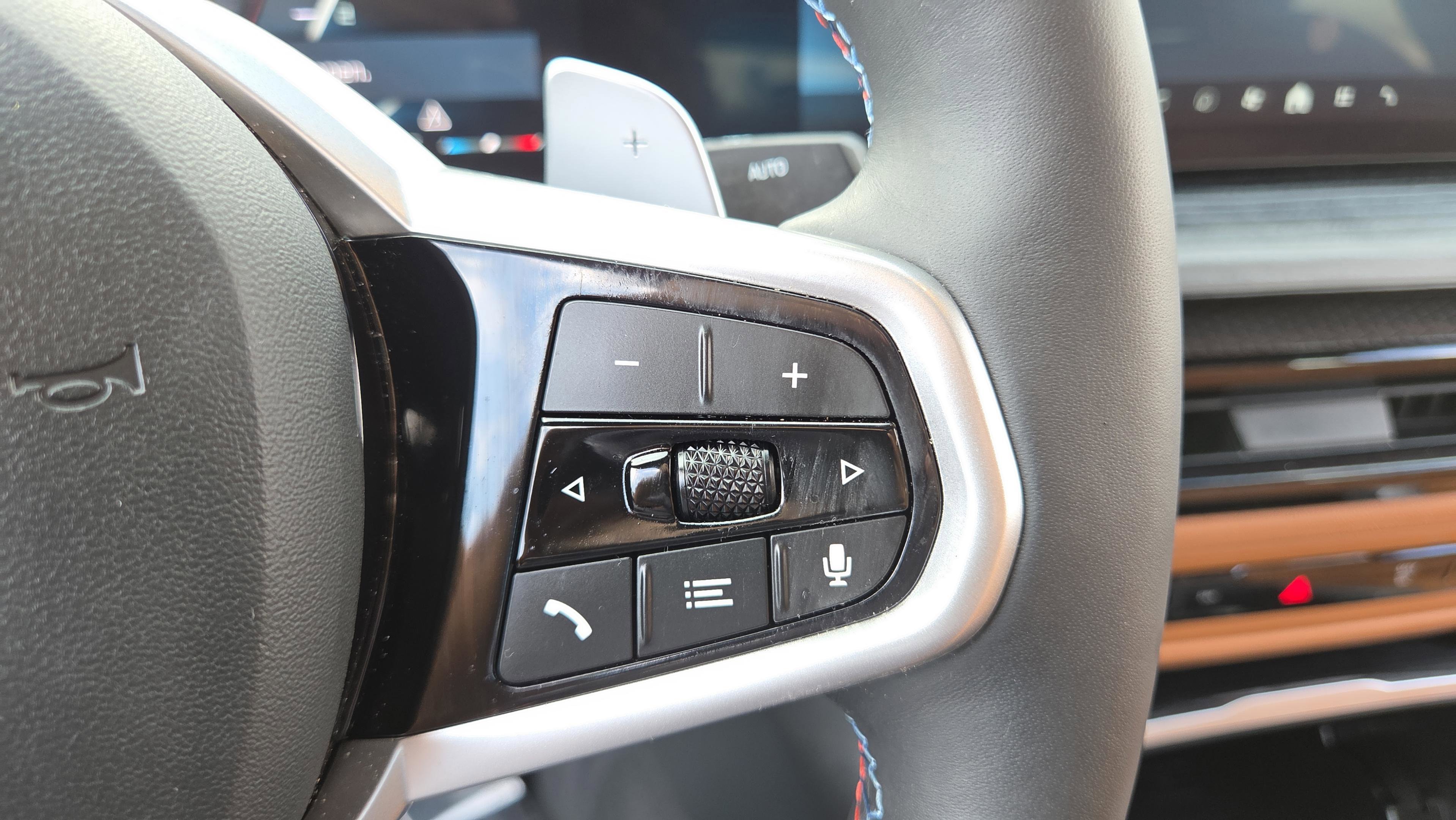 Certified 2025 BMW 440i xDrive w/ Premium Package image 29