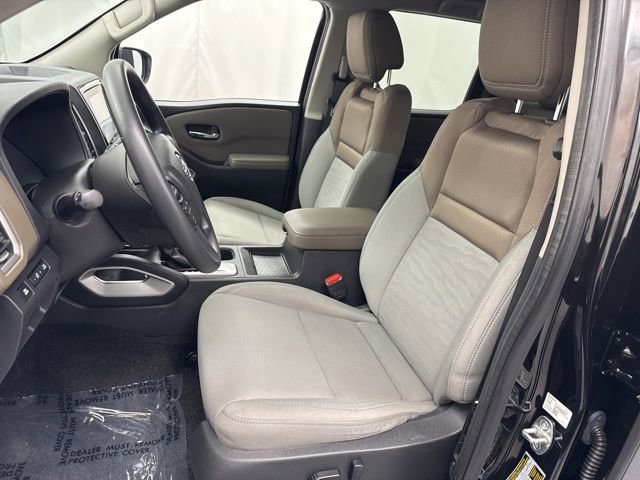 Used 2022 Nissan Frontier SV w/ Technology Package image 14