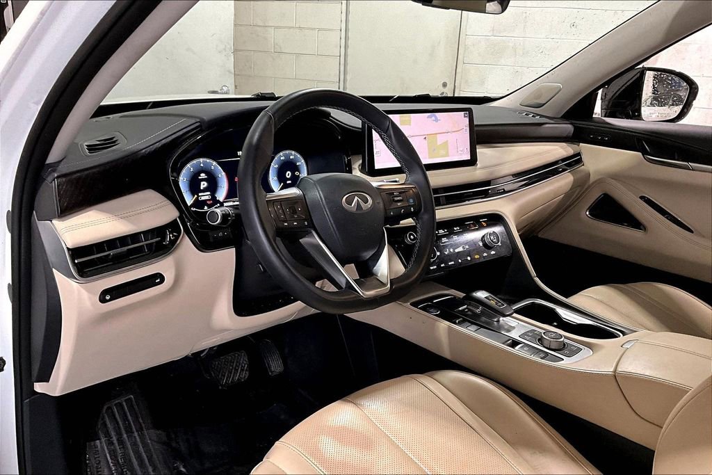 Certified 2025 INFINITI QX60 Sensory image 16