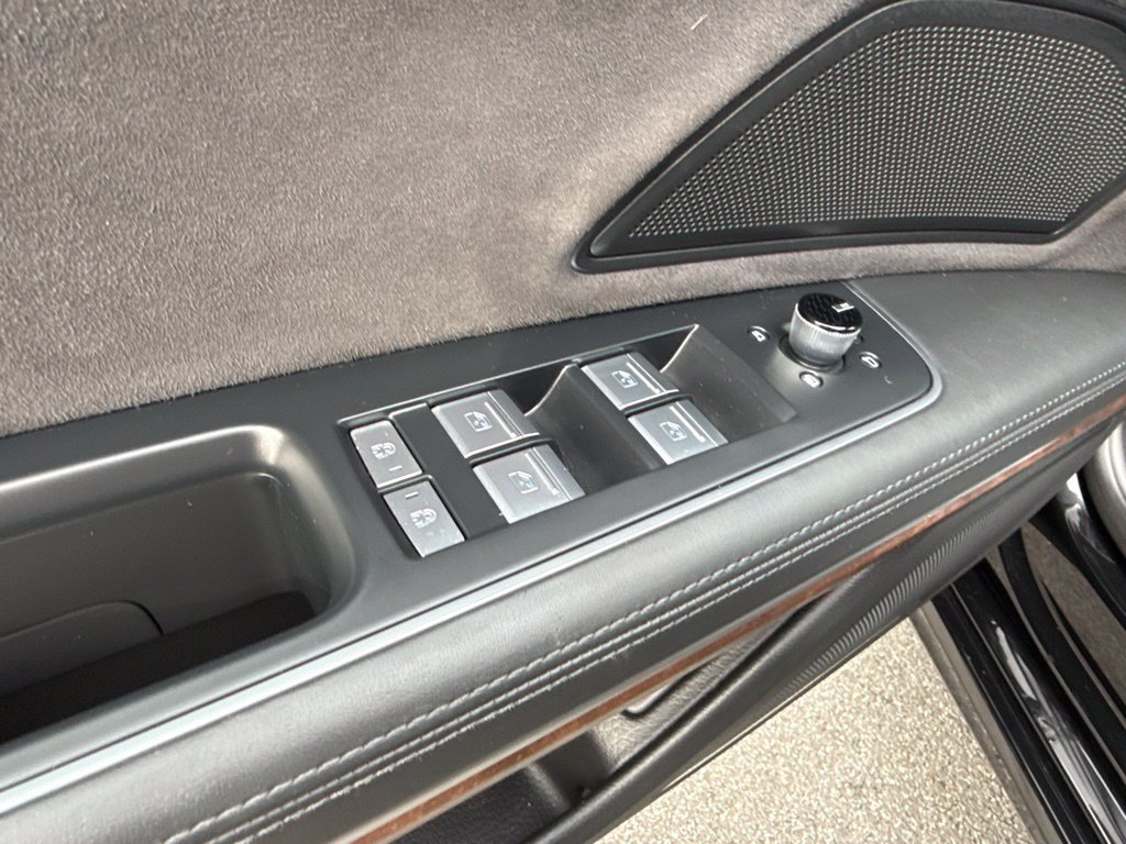 Used 2023 Audi A8 L 3.0T w/ Luxury Package AWD/4WD image 17