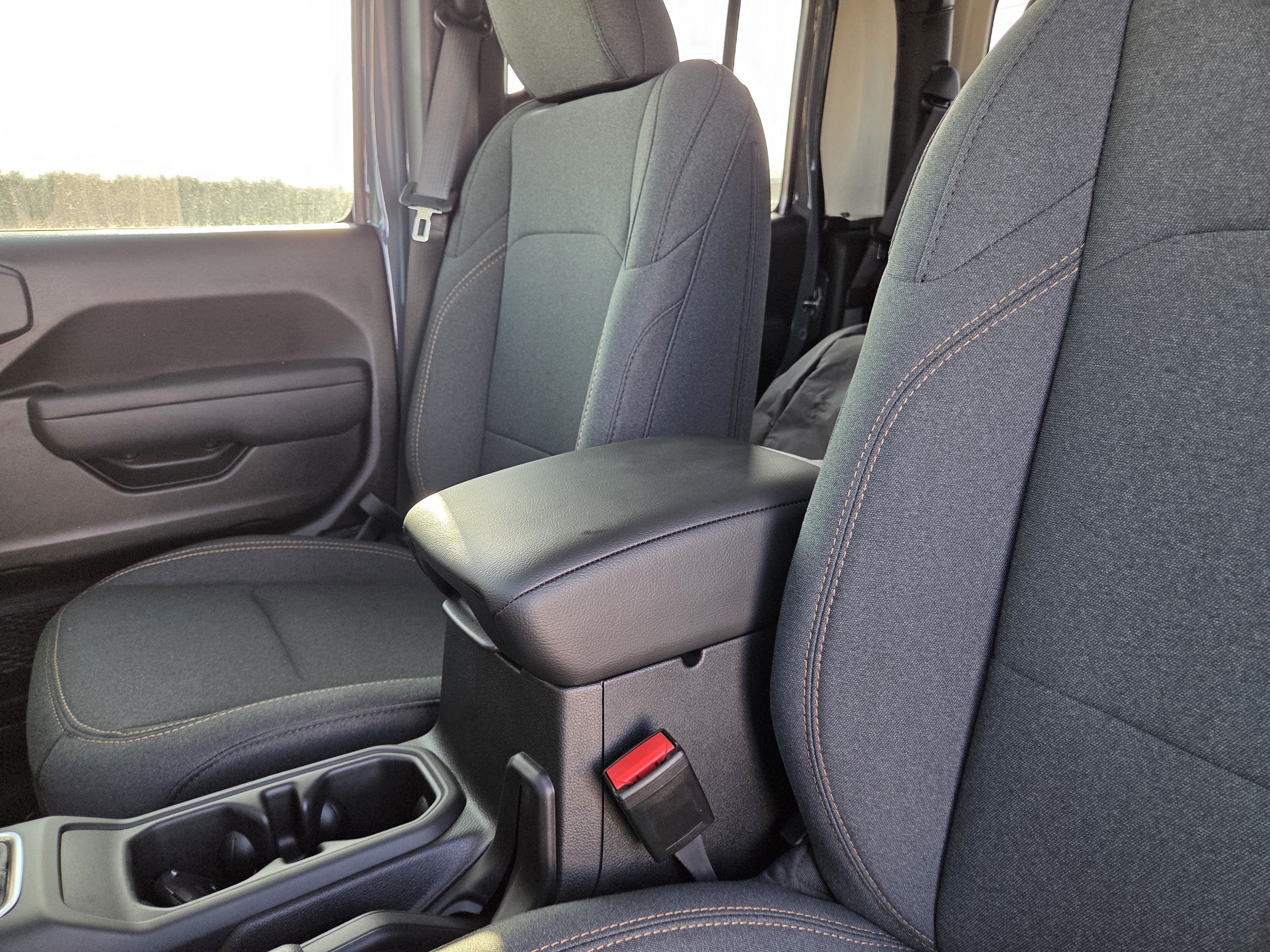 Used 2025 Jeep Gladiator Sport AWD/4WD image 25