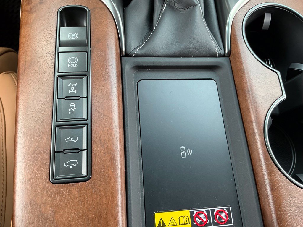 New 2026 Lexus LX 600 4WD w/ Interior Upgrade Package image 30