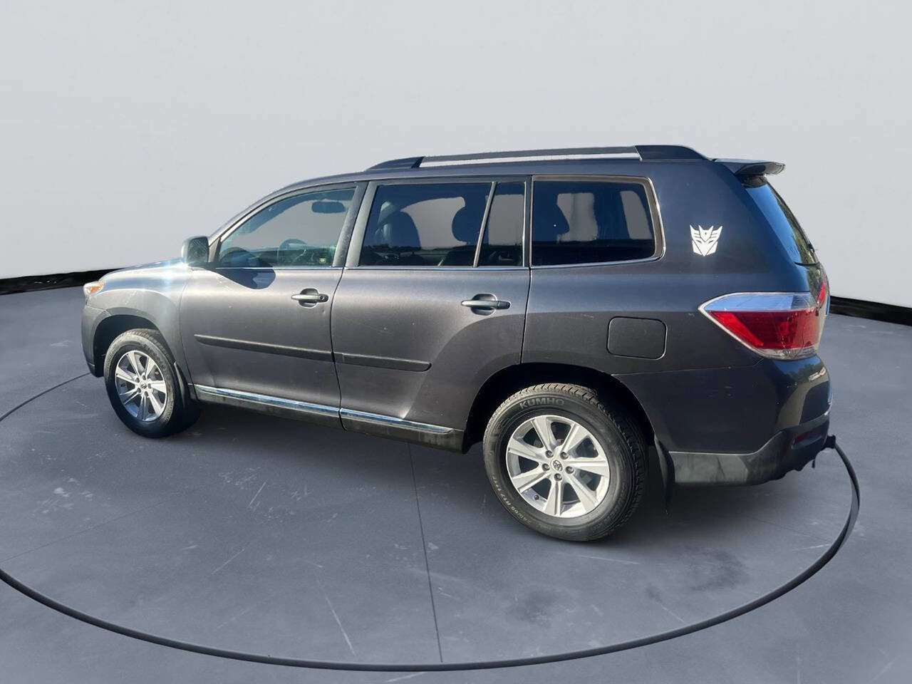 Used 2012 Toyota Highlander SE image 3
