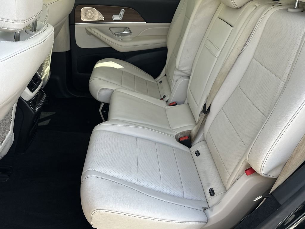 Used 2022 Mercedes-Benz GLS 450 4MATIC image 15