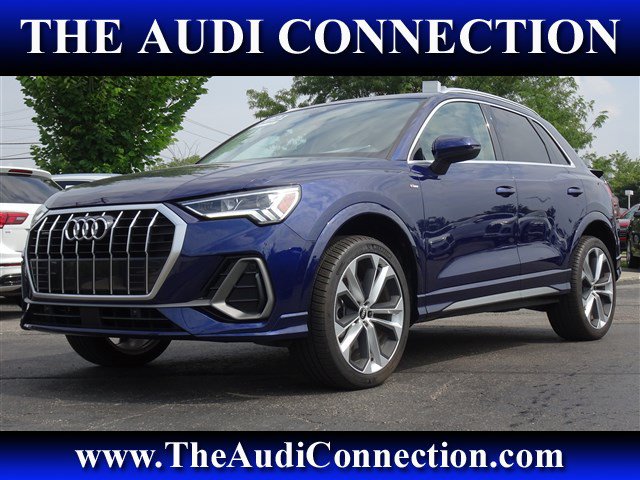 Certified 2021 Audi Q3 2.0T Premium Plus w/ Premium Plus Package AWD/4WD image 1