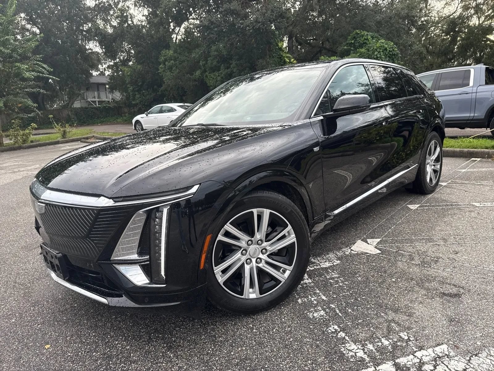 Used 2024 Cadillac Lyriq Tech RWD image 2
