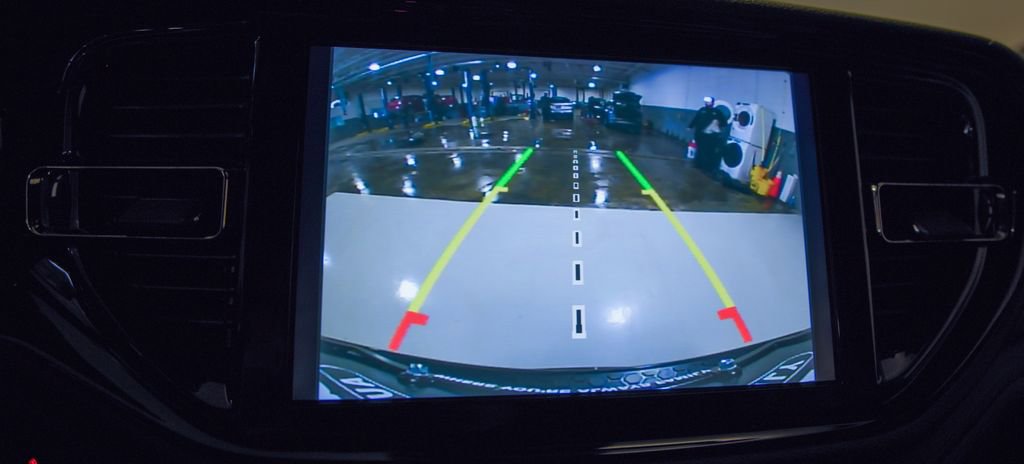 Used 2025 Dodge Durango GT AWD/4WD image 20