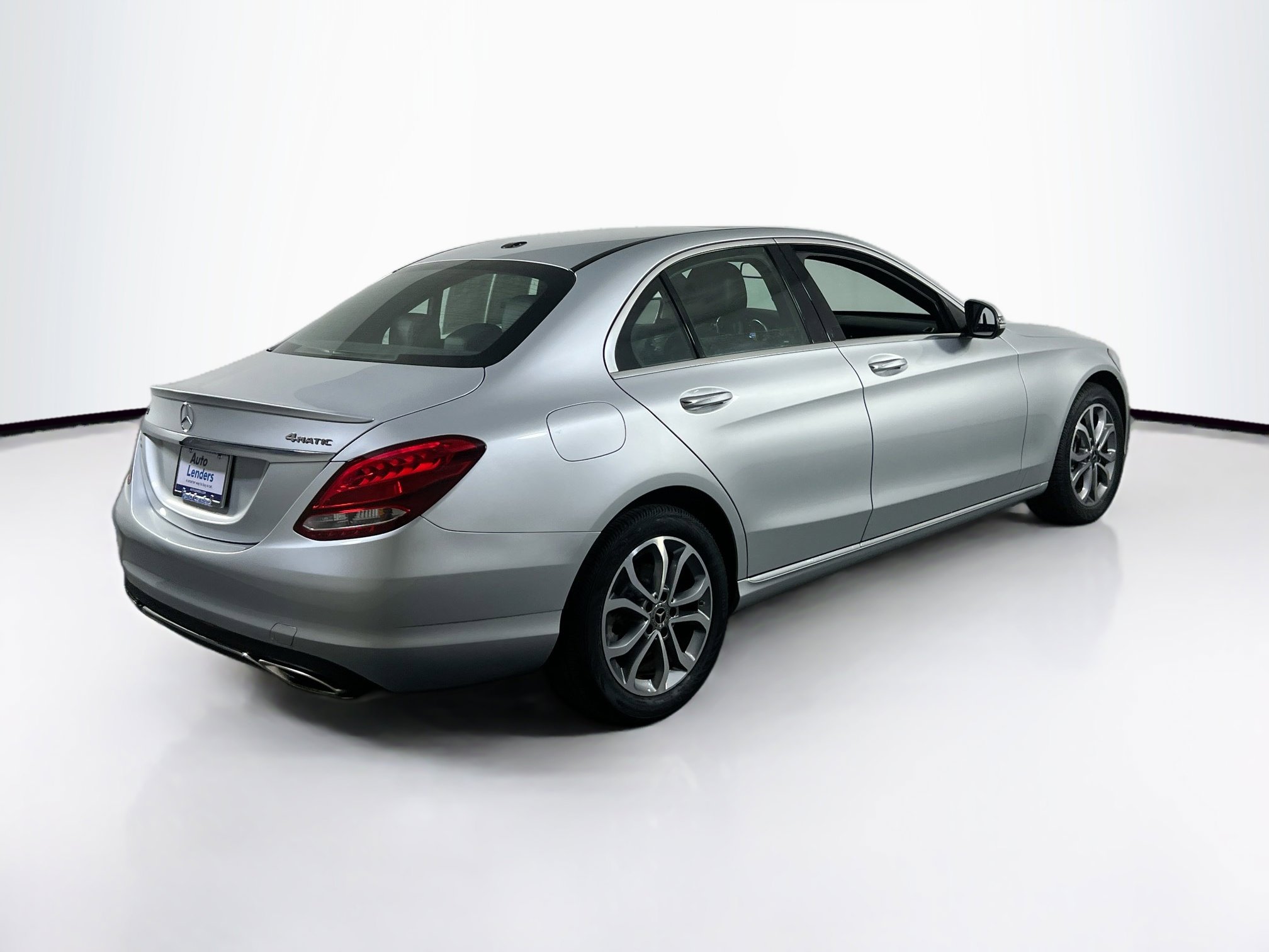 Used 2018 Mercedes-Benz C 300 4MATIC Sedan image 5