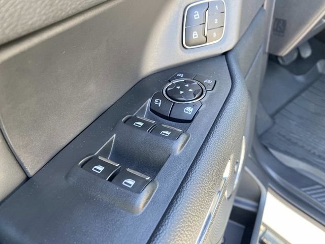 Used 2024 Ford Expedition Limited image 19