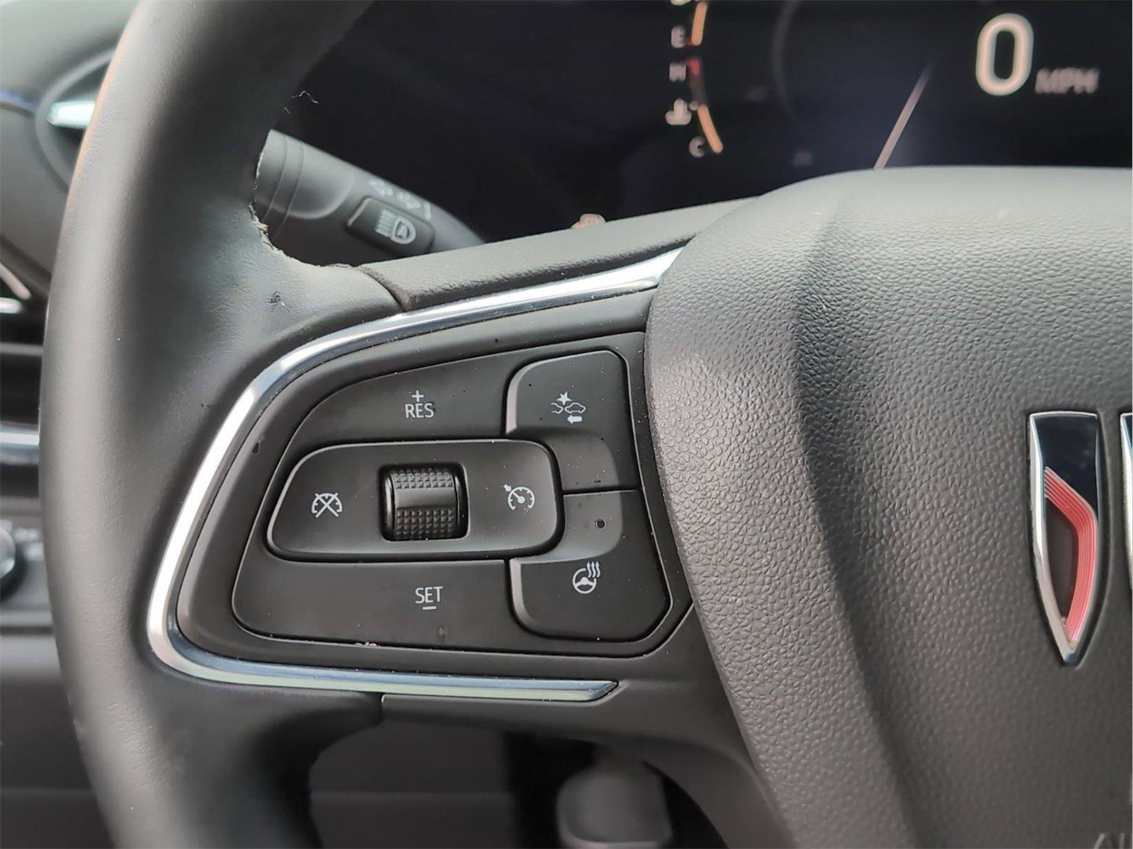 Used 2024 Buick Envista Sport Touring w/ Convenience I Package image 16