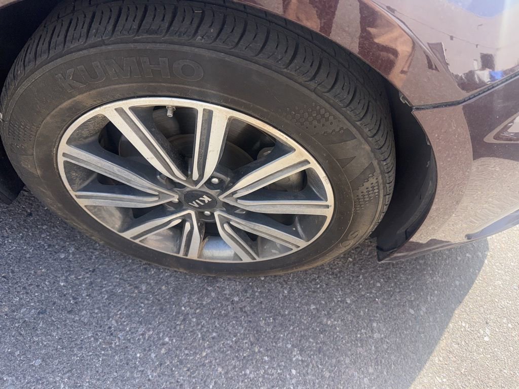 Used 2020 Kia Optima Premium image 14