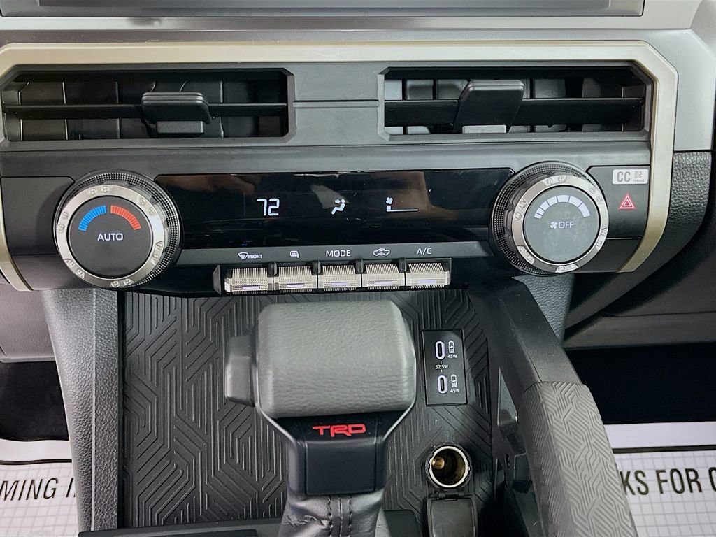 Used 2025 Toyota Tacoma TRD Sport AWD/4WD image 22