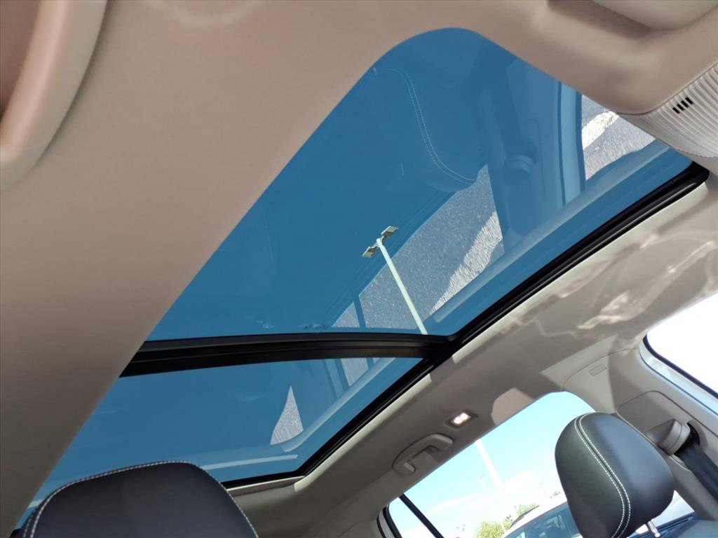 New 2026 Volkswagen Atlas SE image 10