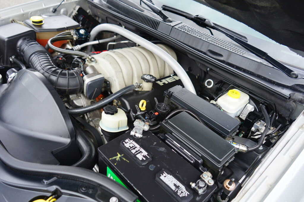 Used 2007 Jeep Grand Cherokee SRT8 w/ SRT Option Group I image 10