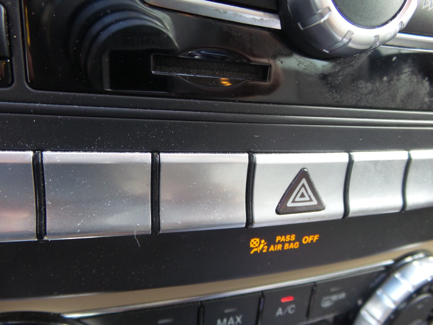 Used 2013 Mercedes-Benz C 250 Sedan image 43