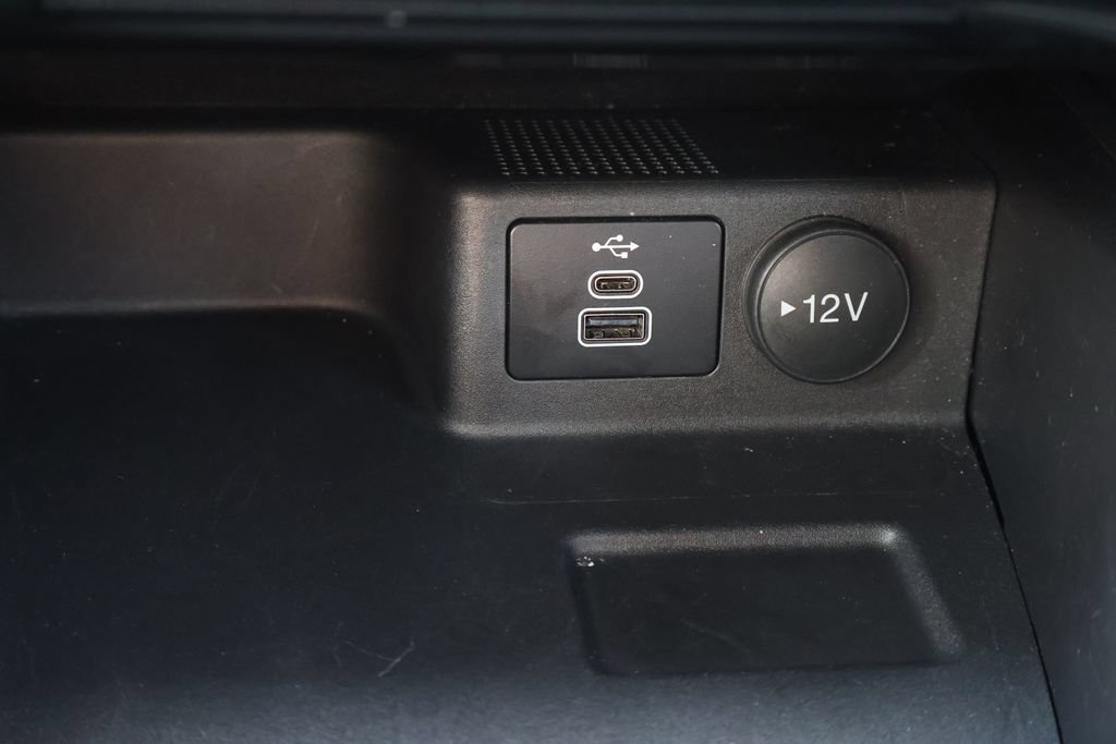 Used 2024 Ford Escape ST-Line w/ Tech Pack #1 AWD/4WD image 27