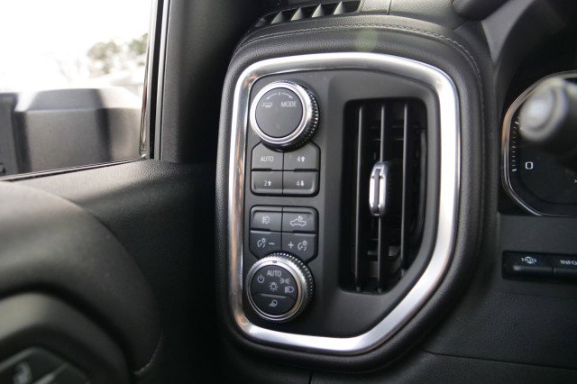 Used 2021 GMC Sierra 3500 Denali w/ Denali Ultimate Package image 19