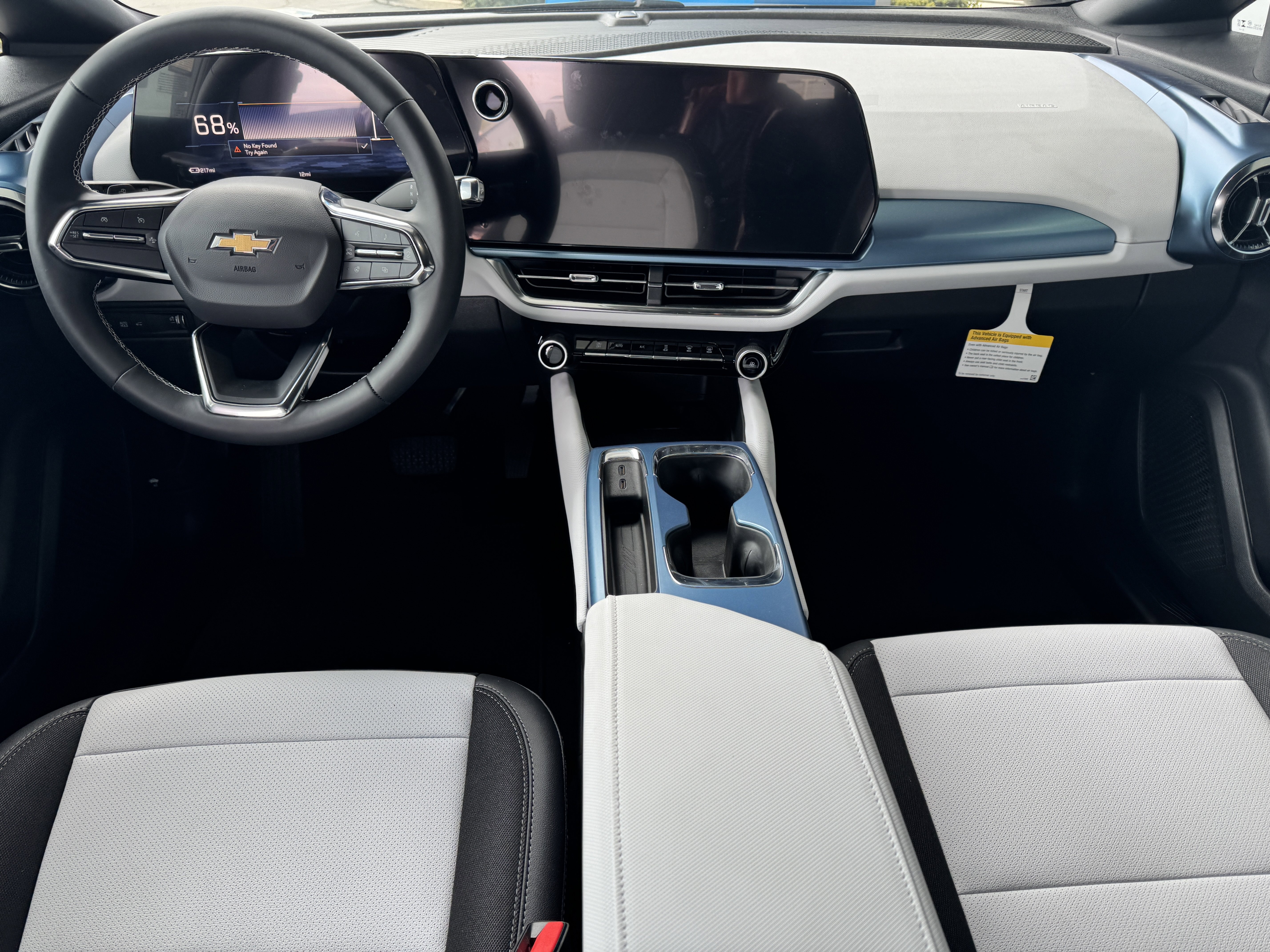 New 2026 Chevrolet Equinox EV LT AWD/4WD image 15