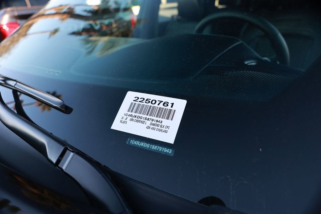 New 2025 Jeep Grand Cherokee L Overland image 37