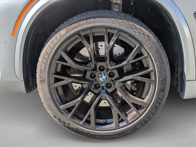 Used 2024 BMW X5 M Competition w/ Executive Package AWD/4WD image 25