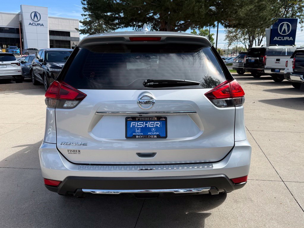 Used 2017 Nissan Rogue S FWD image 5