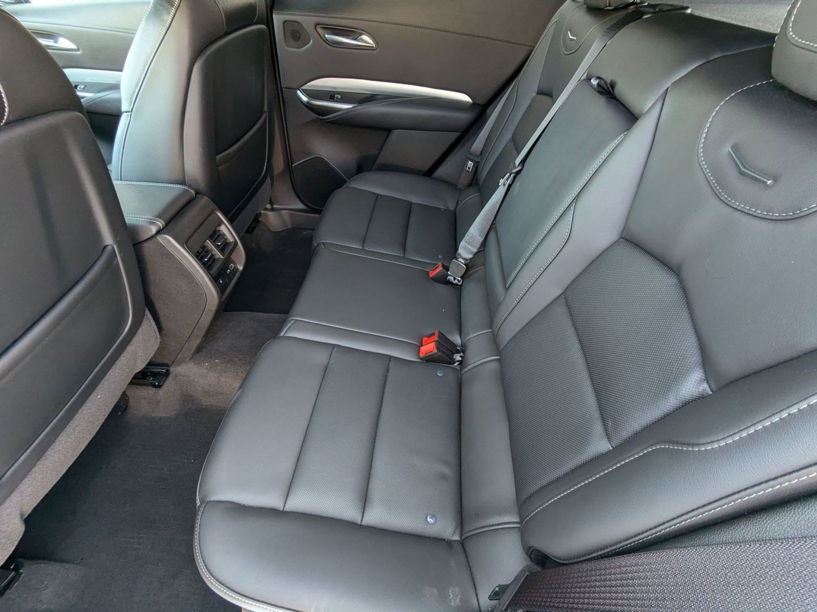 Used 2023 Cadillac XT4 Premium Luxury w/ Driver Assist Package image 23