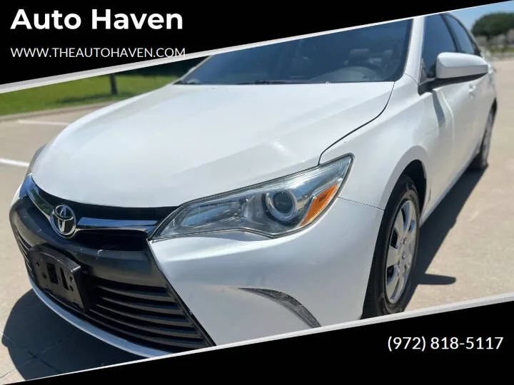 Used 2016 Toyota Camry LE FWD image 23