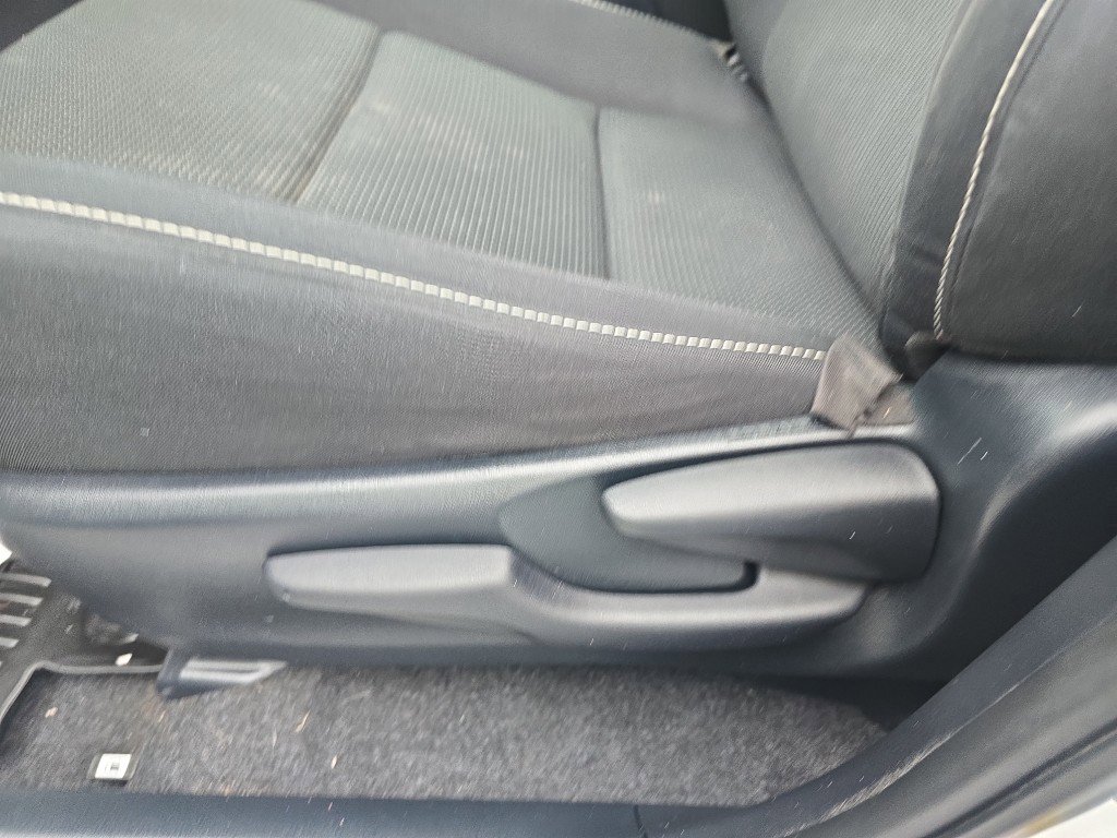 Used 2018 Toyota RAV4 XLE w/ Convenience Package image 19