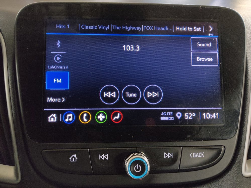 Used 2022 Chevrolet Malibu LT image 25