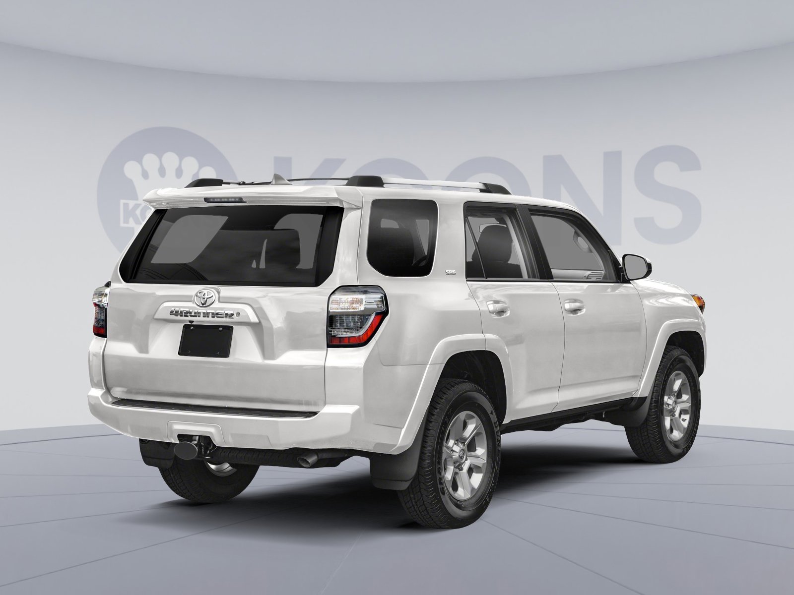 Used 2022 Toyota 4Runner SR5 AWD/4WD image 2