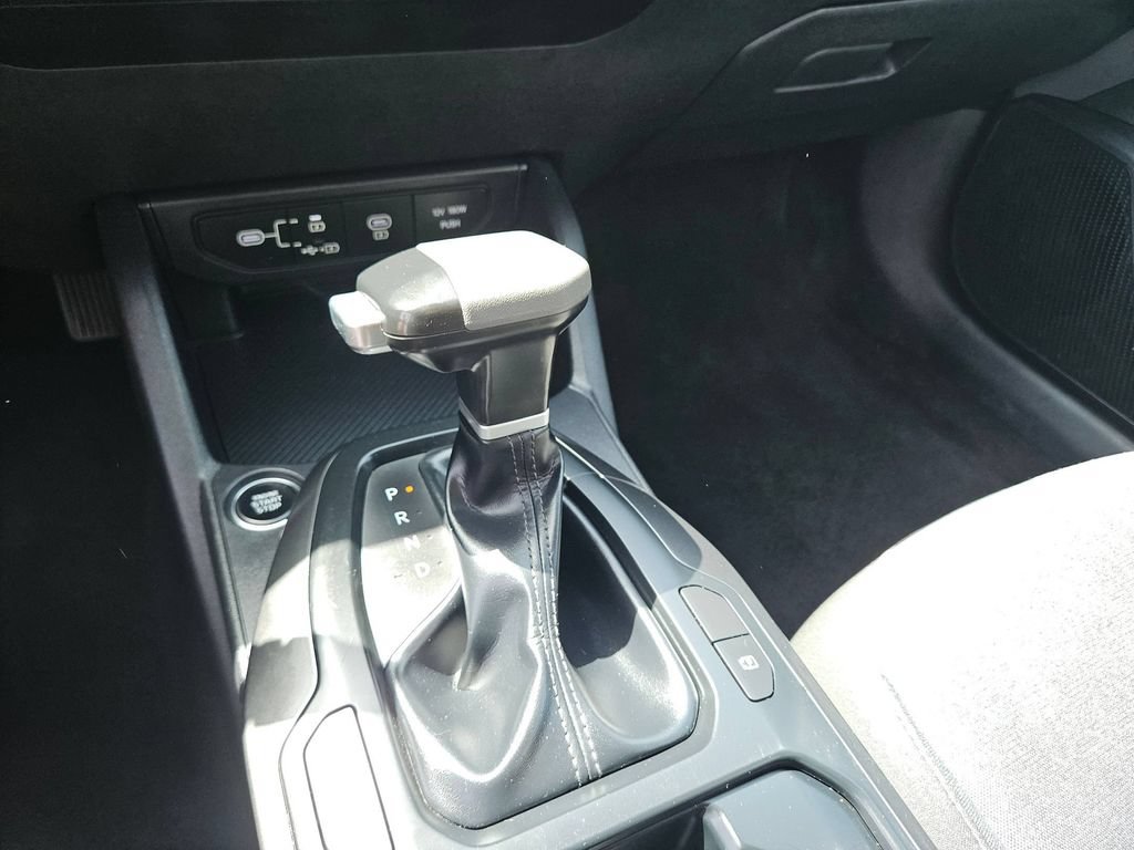 Used 2025 Kia K4 FWD image 29