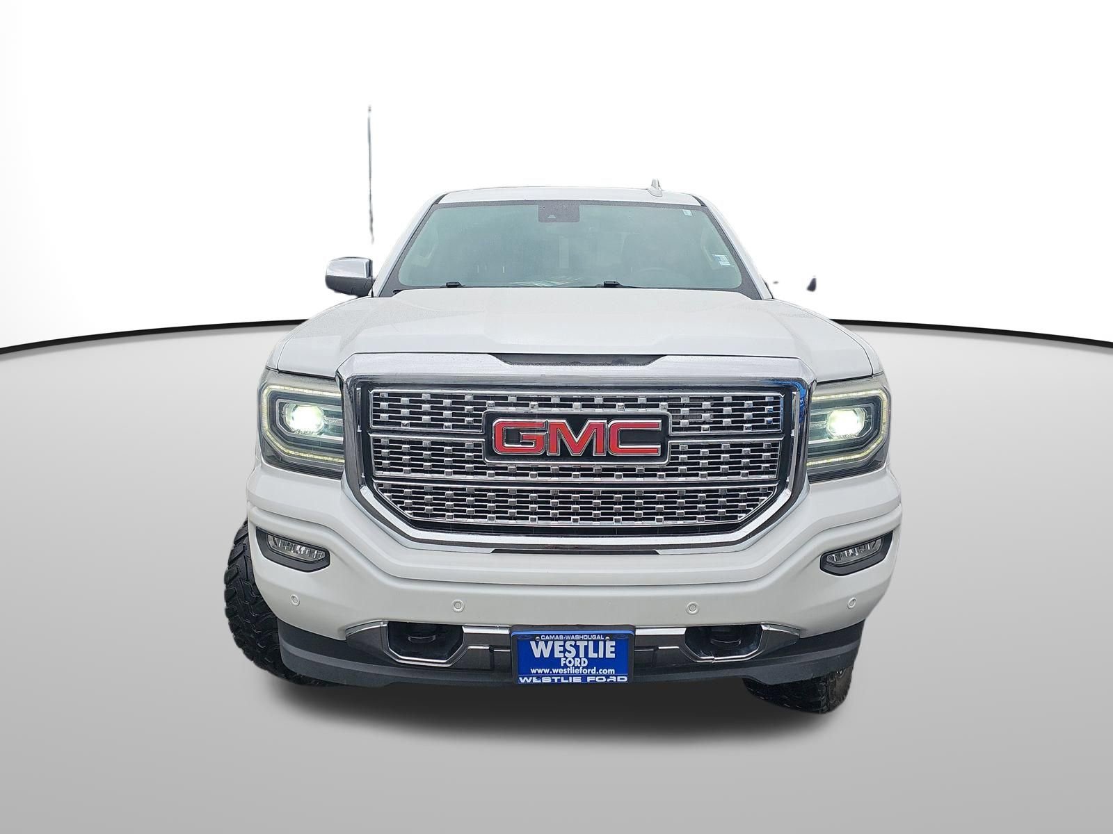 Used 2018 GMC Sierra 1500 Denali image 9