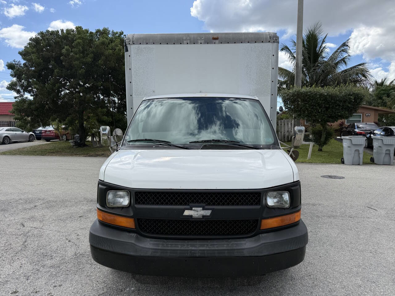 Used 2005 Chevrolet Express 3500 image 10