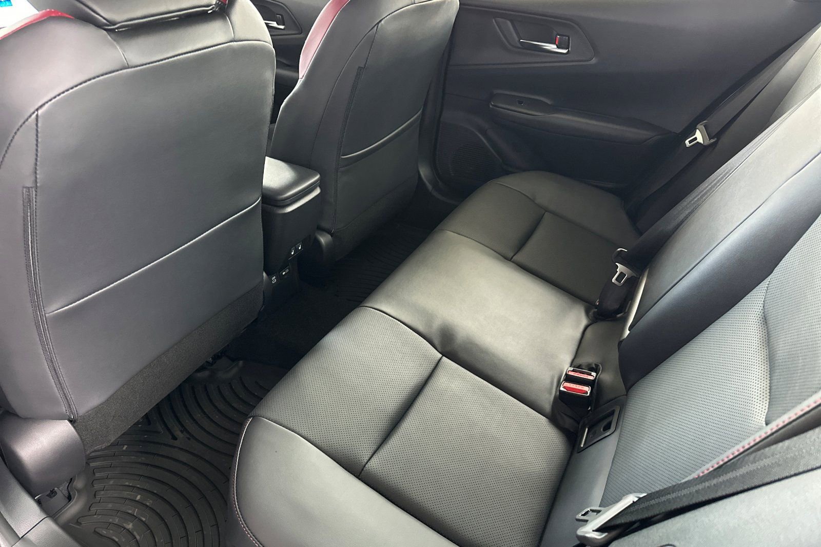 New 2026 Toyota Prius Plug-In Hybrid image 13