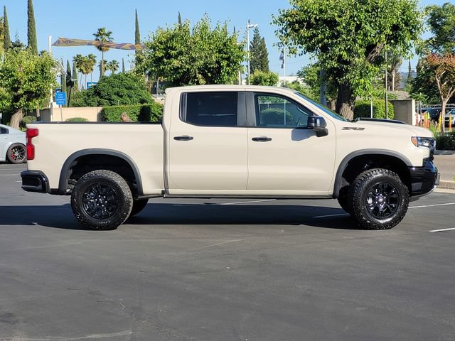 New 2026 Chevrolet Silverado 1500 ZR2 AWD/4WD image 3