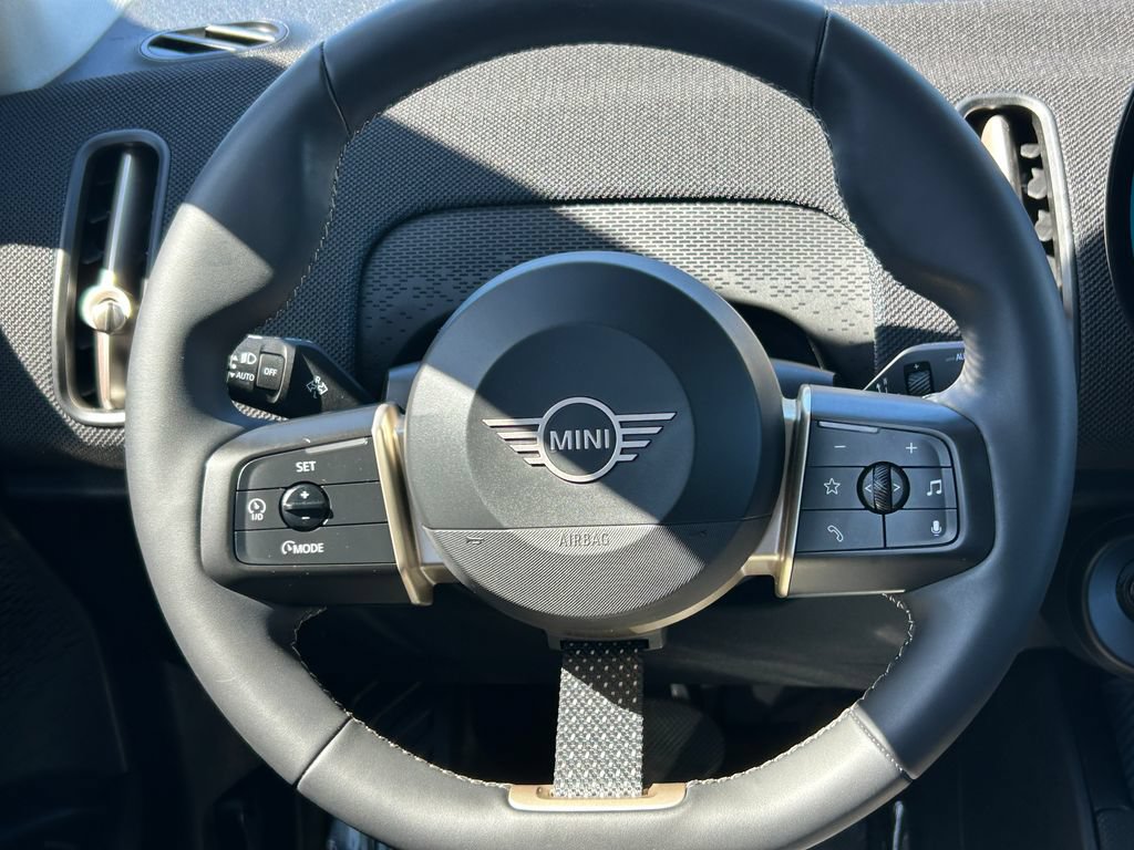 Used 2025 MINI Cooper Countryman SE AWD/4WD image 18