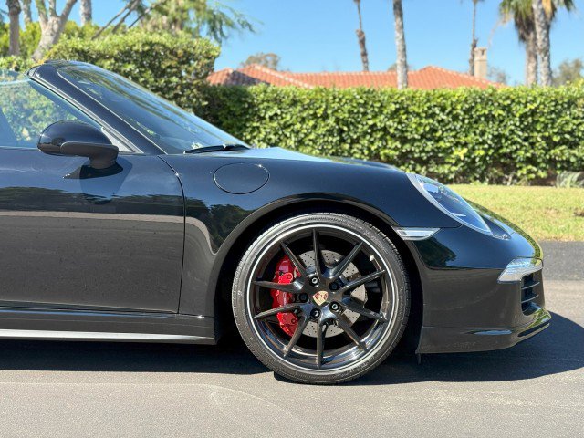 Used 2015 Porsche 911 Targa 4S image 10