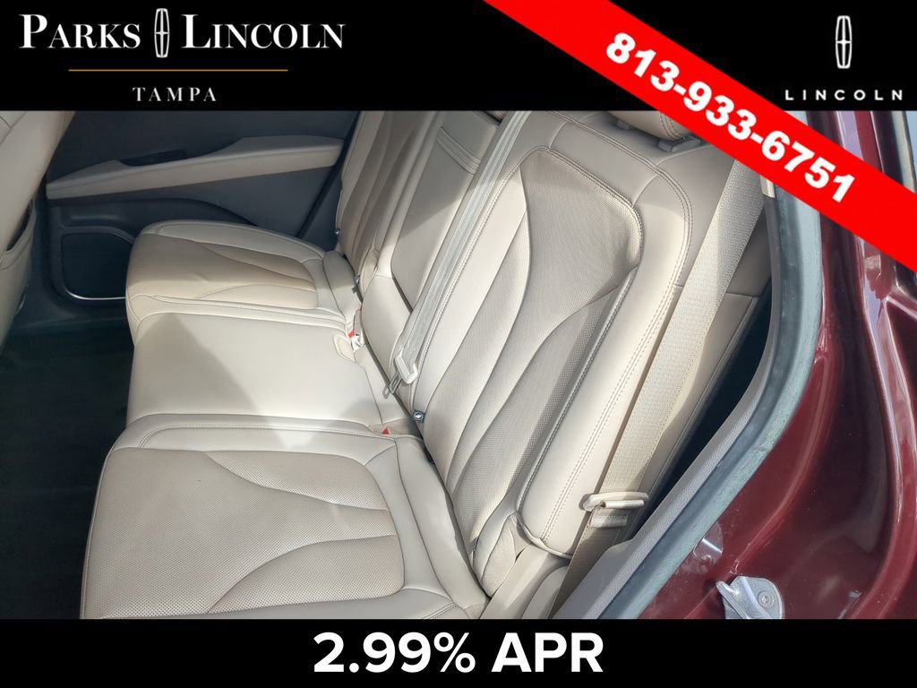 Certified 2022 Lincoln Nautilus Reserve w/ Luxury Package AWD/4WD image 16