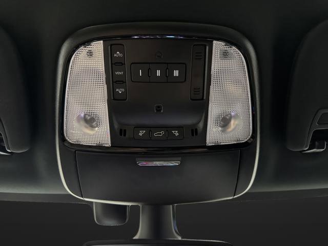 Used 2025 Dodge Durango R/T image 28