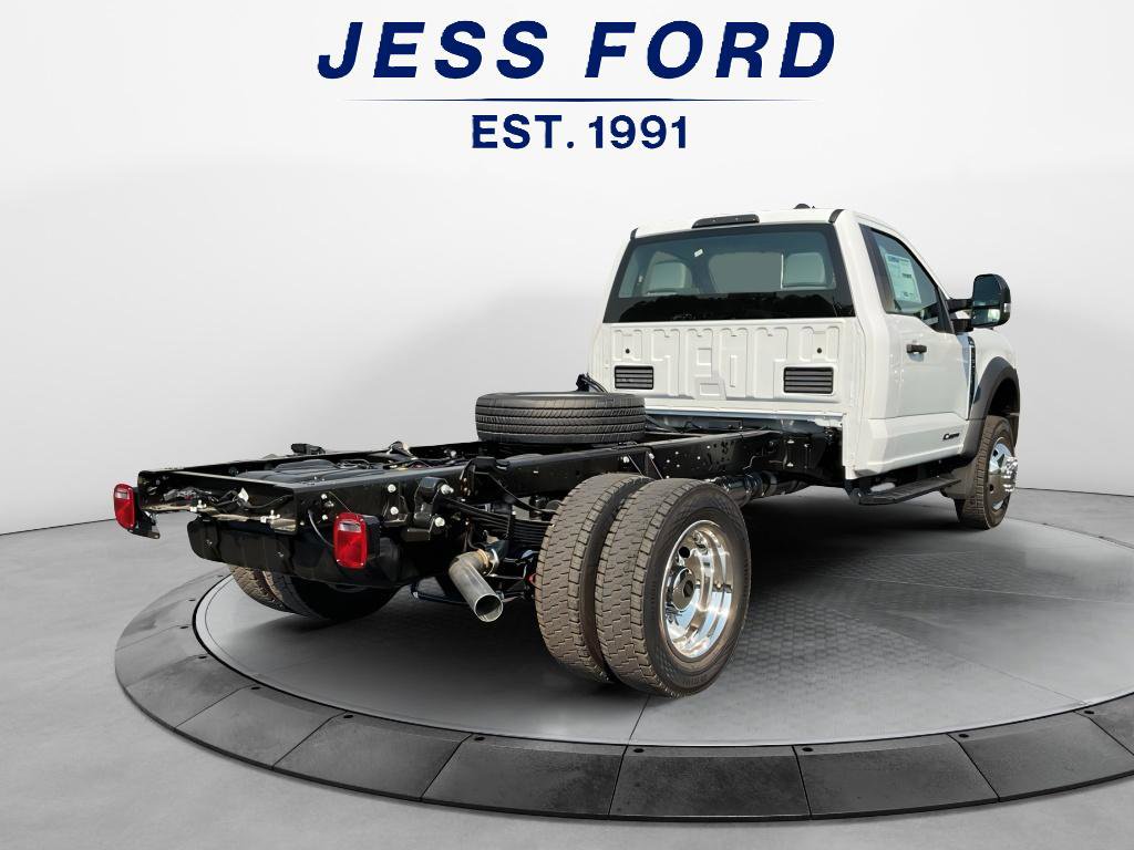 New 2026 Ford F550 4x4 Regular Cab Super Duty image 5