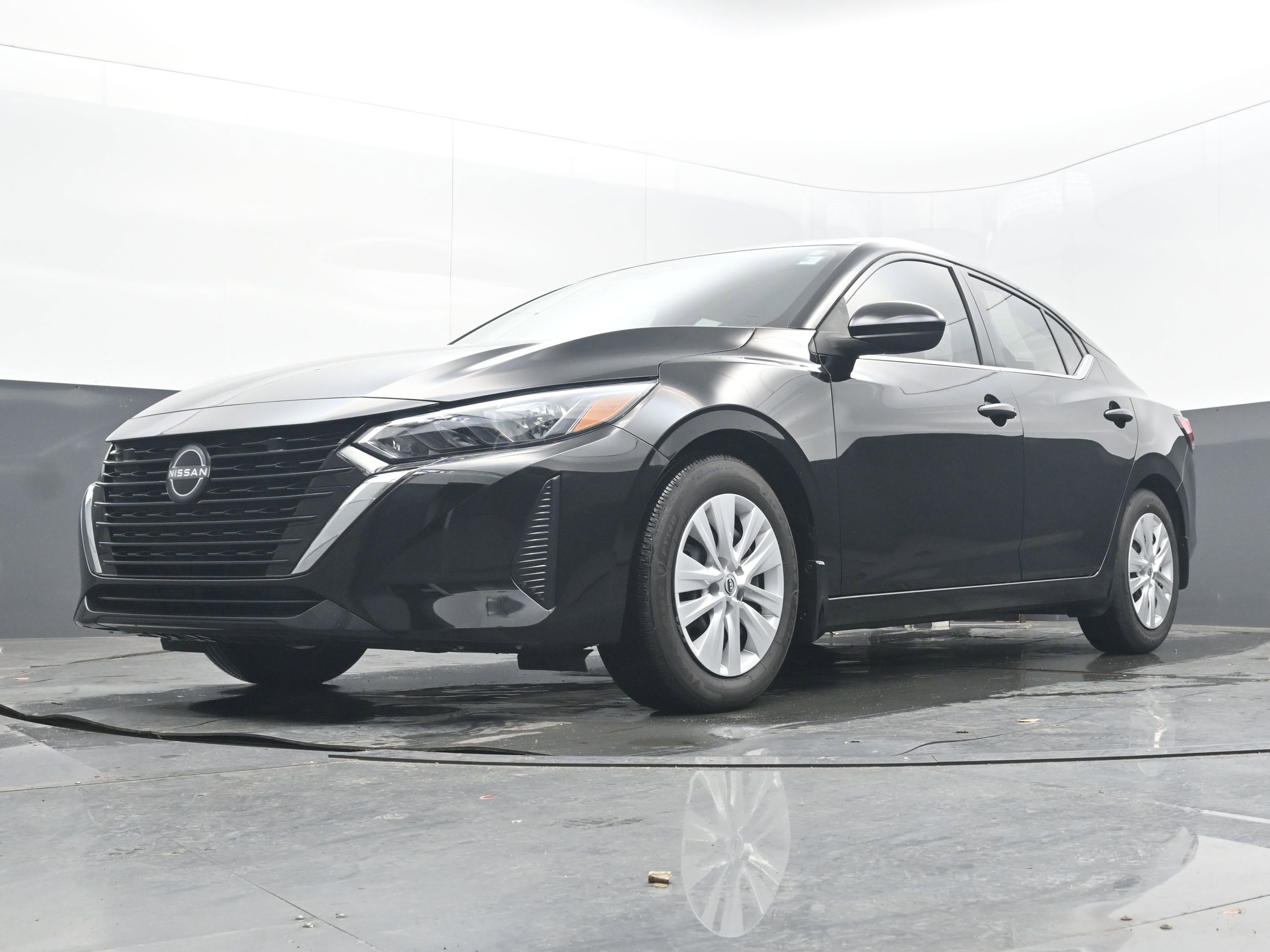 Certified 2025 Nissan Sentra S image 24