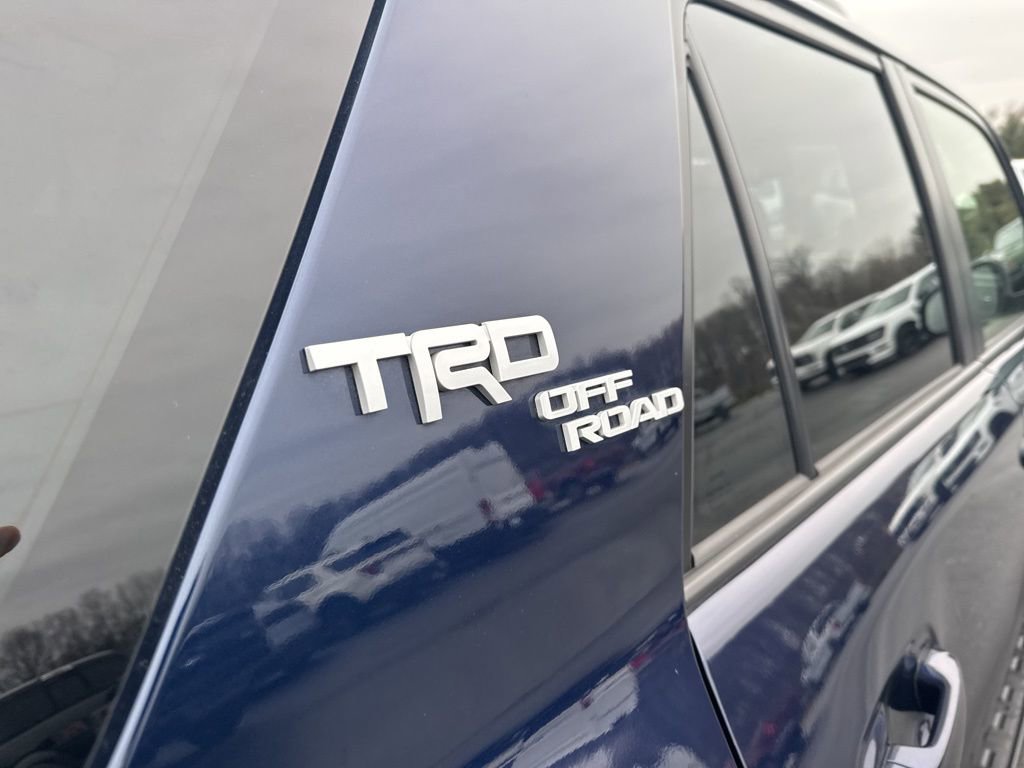 Used 2020 Toyota 4Runner TRD Off-Road Premium image 7