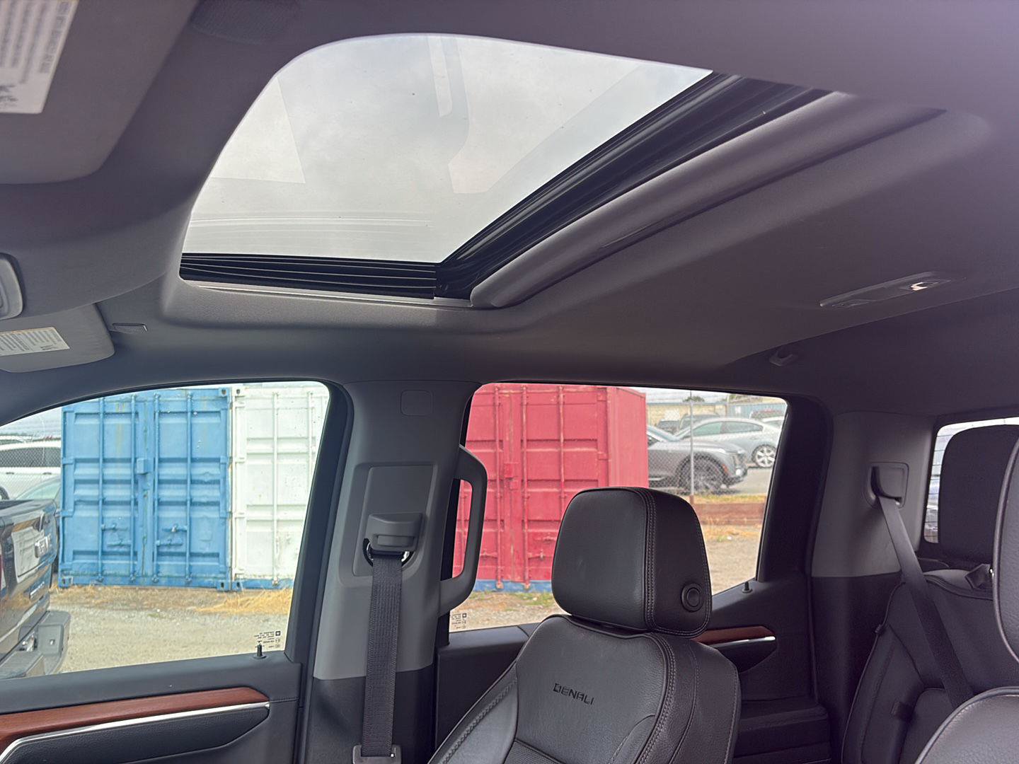 Used 2022 GMC Sierra 1500 Denali AWD/4WD image 18