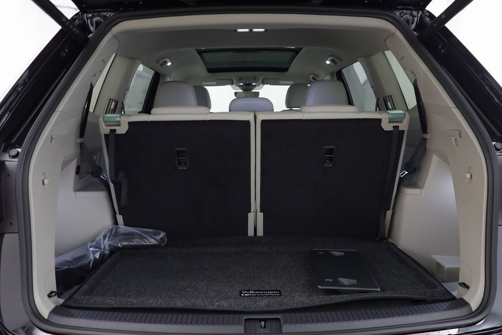 New 2026 Volkswagen Atlas SEL Premium R-Line image 18