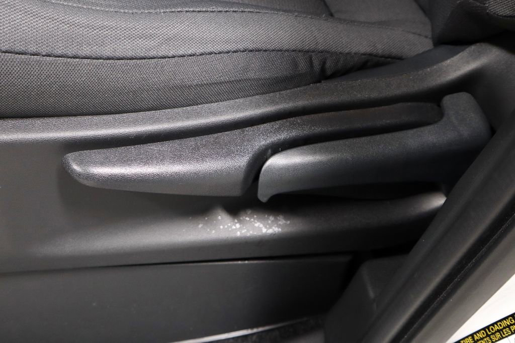 Certified 2025 Nissan Frontier S image 22