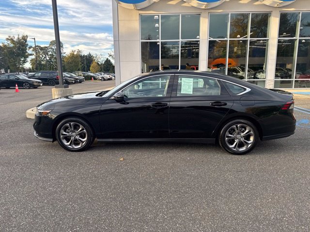 Certified 2023 Honda Accord EX image 5