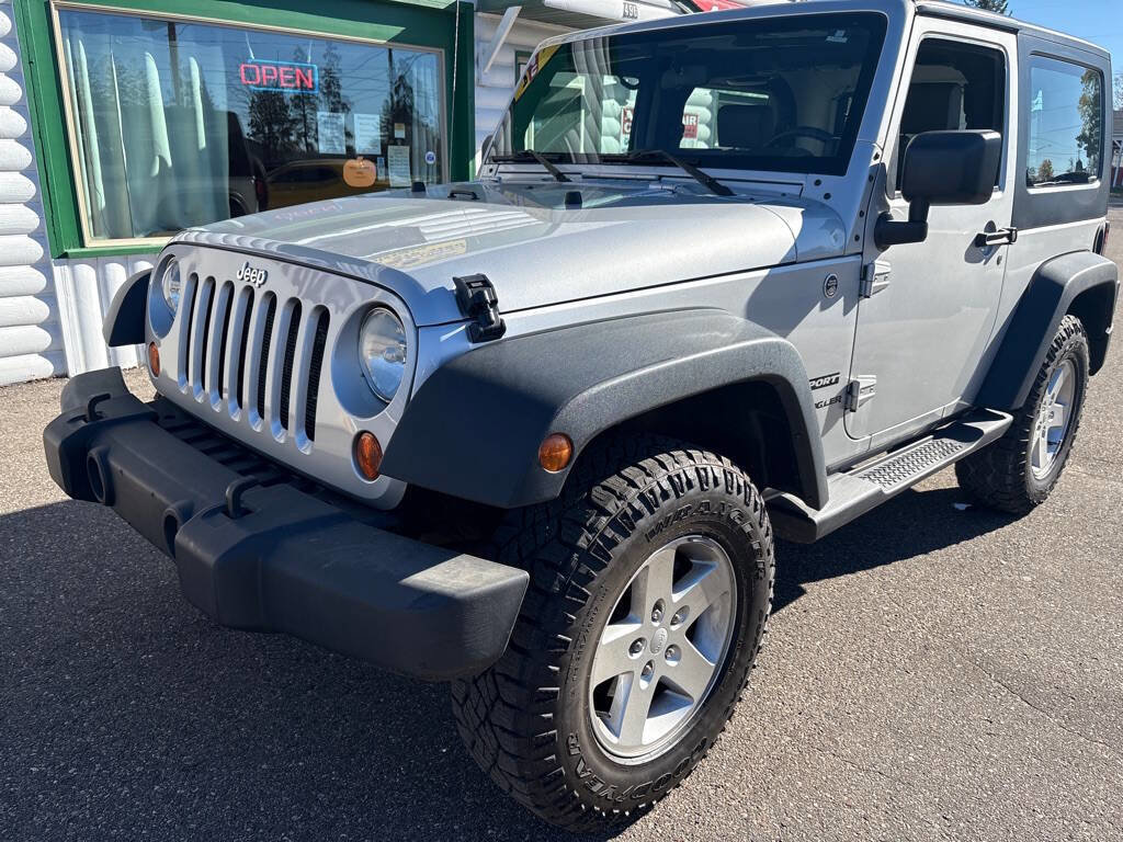 Used 2010 Jeep Wrangler Sport image 2