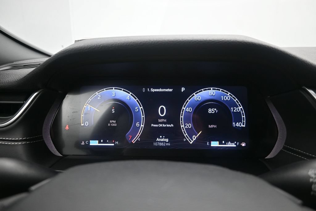 Used 2024 Jeep Grand Cherokee L Laredo RWD image 14